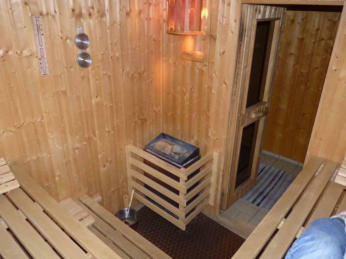 Gasthof-Pension-Metzgerei Jaeger Michelsneukirchen Dış mekan fotoğraf