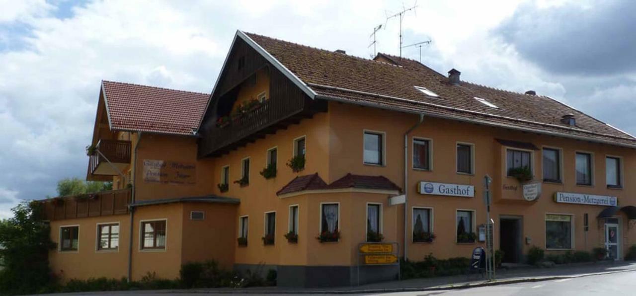 Gasthof-Pension-Metzgerei Jaeger Michelsneukirchen Dış mekan fotoğraf